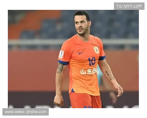 金靴争夺白热化：卡扎伊什维利25球领跑，法比奥24球紧追